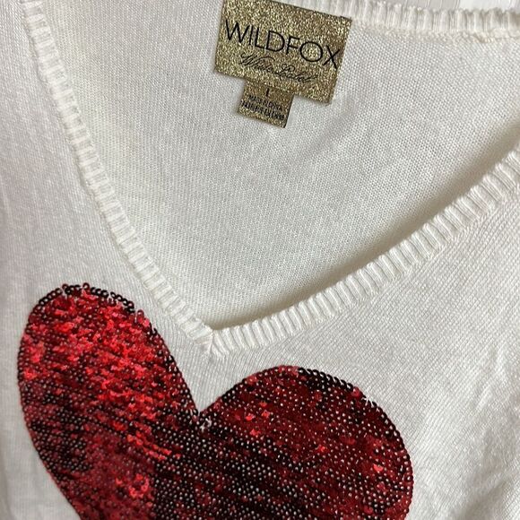 WILDFOX Holiday Red Heart Sequins White Label V Neck sweater Size L - Picture 7 of 8